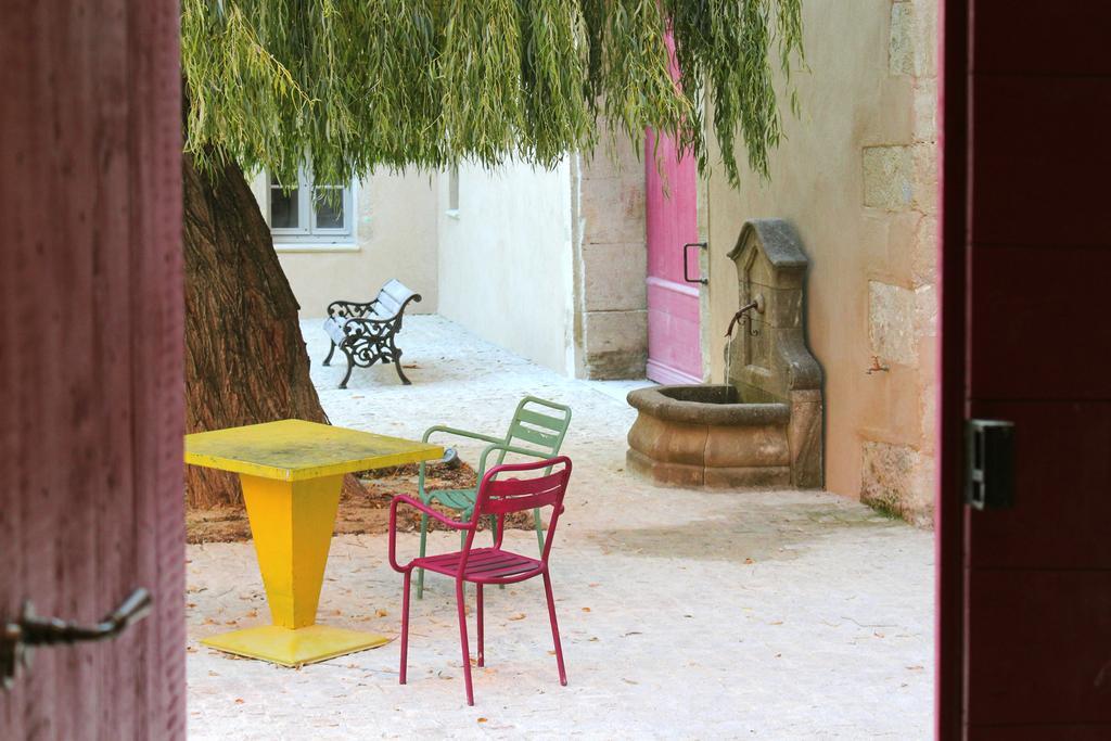 דירות Robion en Luberon Domaine Des Peyre מראה חיצוני תמונה